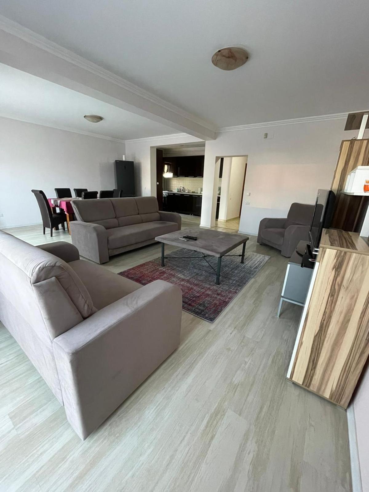 Apartment In The Villa Northern Dreams #1 Parking Included In Price Timisoara Luaran gambar
